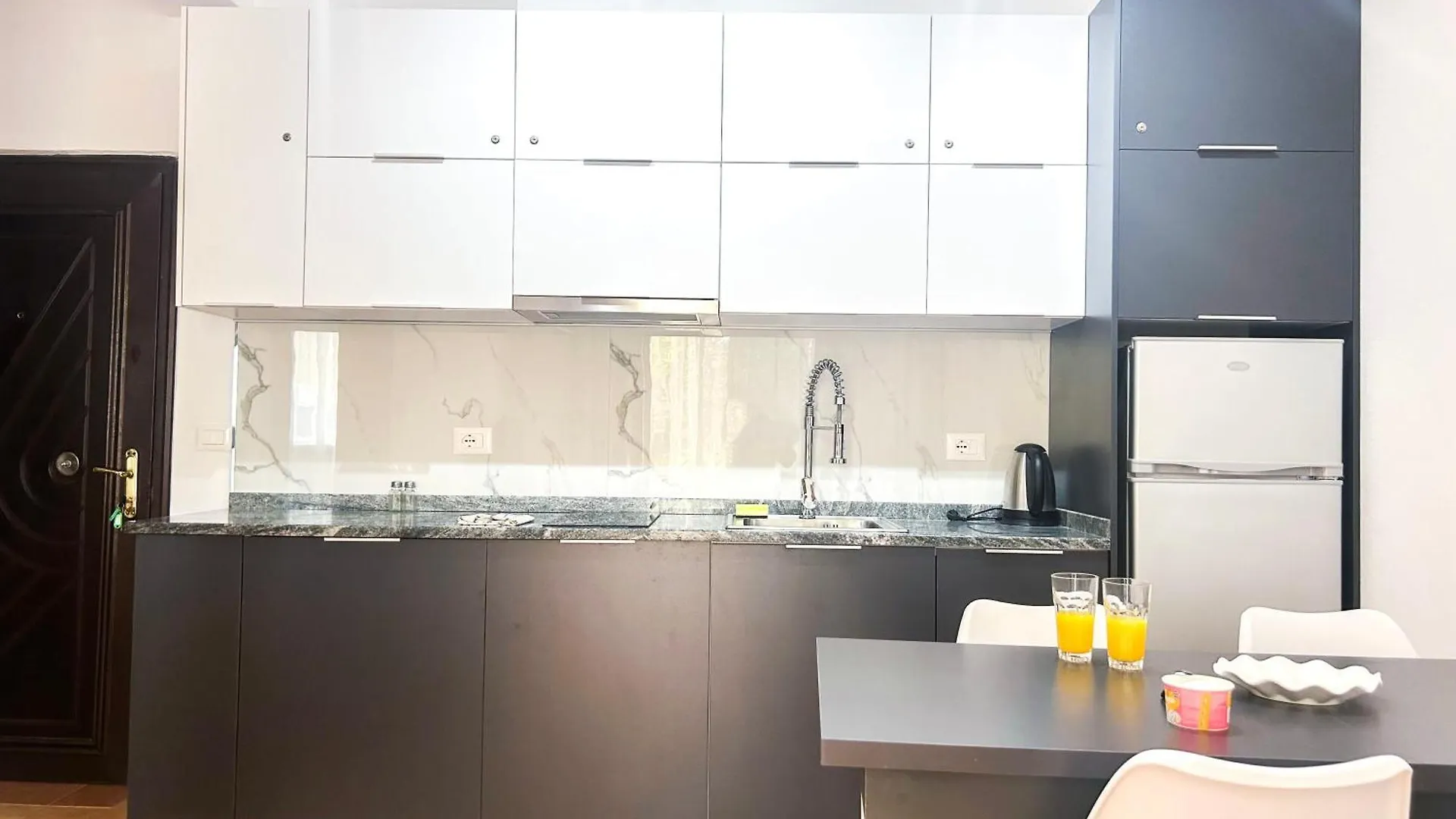 Splash 905 Durres Apartment